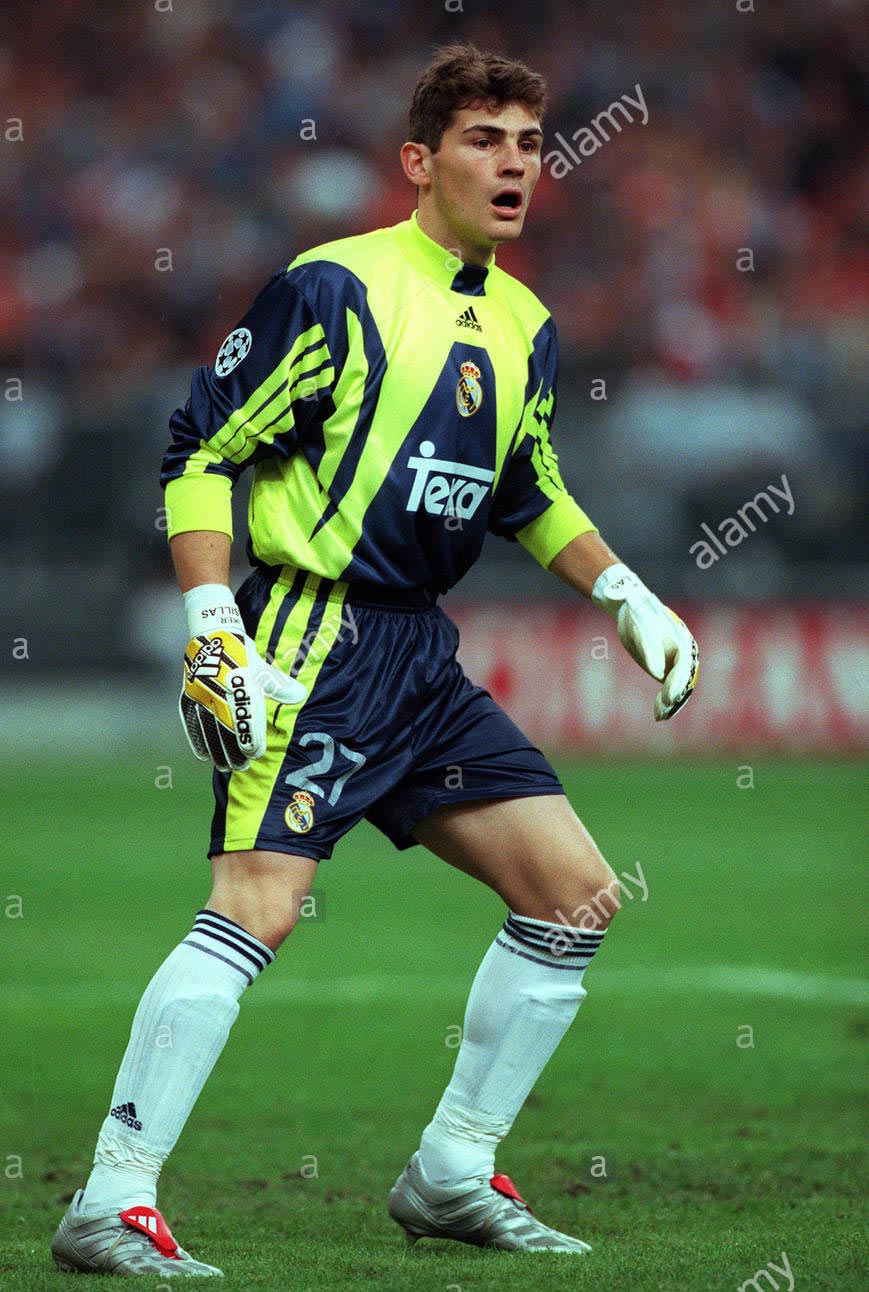 Adidas predator precision hot sale 2000
